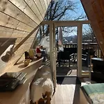 New! Glamping House With New Hot Tub And Sauna- Hisa Oddiha Updated December 2025 Casa de Férias Smarjeske Toplice