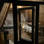 Casa de Férias New! Glamping House With New Hot Tub And Sauna- Hisa Oddiha Updated December 2025 *