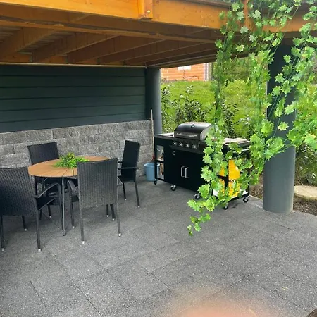 New! Glamping House With New Hot Tub And Sauna- Hisa Oddiha Updated December 2025 Tatil Evi