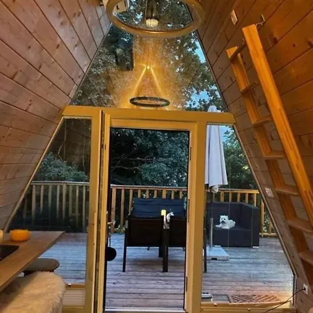 New! Glamping House With New Hot Tub And Sauna- Hisa Oddiha Updated December 2025 * Smarjeske Toplice