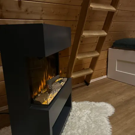 Ferienhaus New! Glamping House With New Hot Tub And Sauna- Hisa Oddiha Updated December 2025 Smarjeske Toplice