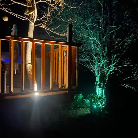 New! Glamping House With New Hot Tub And Sauna- Hisa Oddiha Updated December 2025