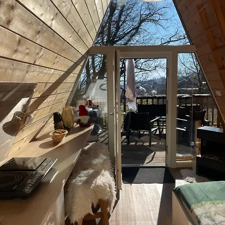 New! Glamping House With New Hot Tub And Sauna- Hisa Oddiha Updated December 2025 Сasa de vacaciones Smarjeske Toplice