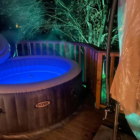 Tatil Evi New! Glamping House With New Hot Tub And Sauna- Hisa Oddiha Updated December 2025 Smarjeske Toplice