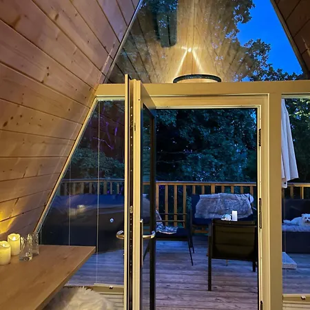 New! Glamping House With New Hot Tub And Sauna- Hisa Oddiha Updated December 2025 * Smarjeske Toplice