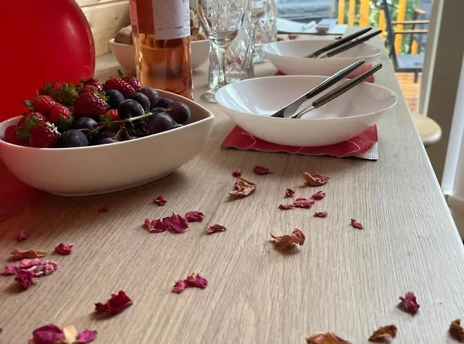 New! Glamping House With New Hot Tub And Sauna- Hisa Oddiha Updated December 2025 Šmarješke Toplice