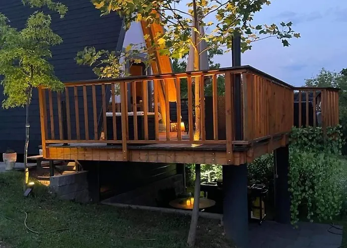 度假居 New! Glamping House With New Hot Tub And Sauna- Hisa Oddiha Updated December 2025