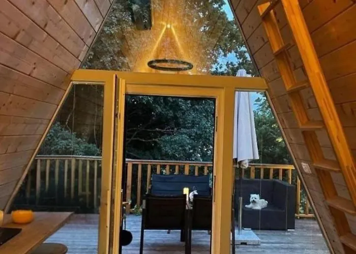 New! Glamping House With New Hot Tub And Sauna- Hisa Oddiha Updated December 2025 * 斯玛杰克托莱塞