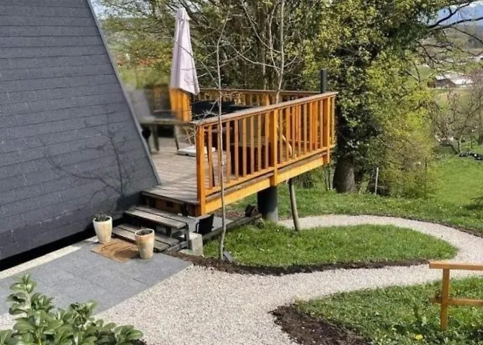 Casa vacanze New! Glamping House With New Hot Tub And Sauna- Hisa Oddiha Updated December 2025 Šmarješke Toplice