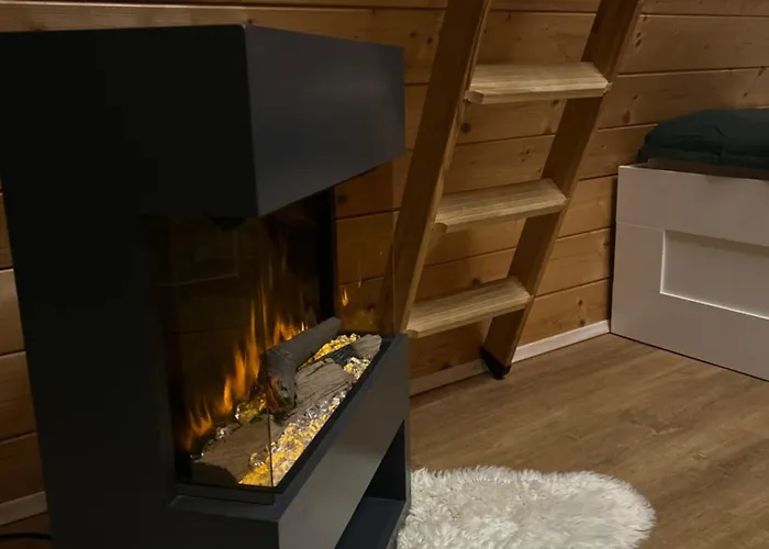 度假居 New! Glamping House With New Hot Tub And Sauna- Hisa Oddiha Updated December 2025 斯玛杰克托莱塞