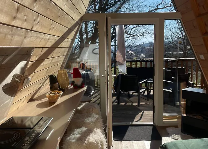 New! Glamping House With New Hot Tub And Sauna- Hisa Oddiha Updated December 2025 度假居 斯玛杰克托莱塞