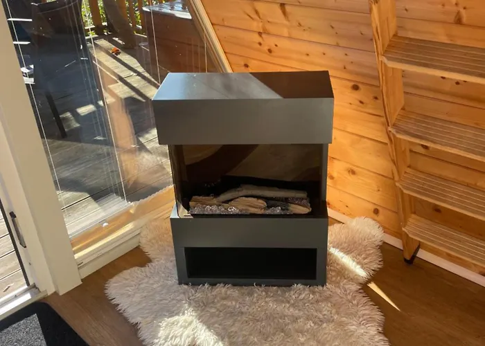 New! Glamping House With New Hot Tub And Sauna- Hisa Oddiha Updated December 2025 Šmarješke Toplice