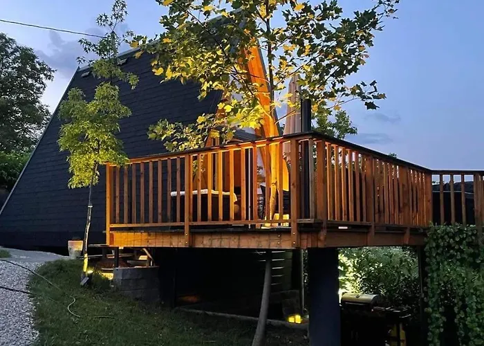 New! Glamping House With New Hot Tub And Sauna- Hisa Oddiha Updated December 2025 * Šmarješke Toplice