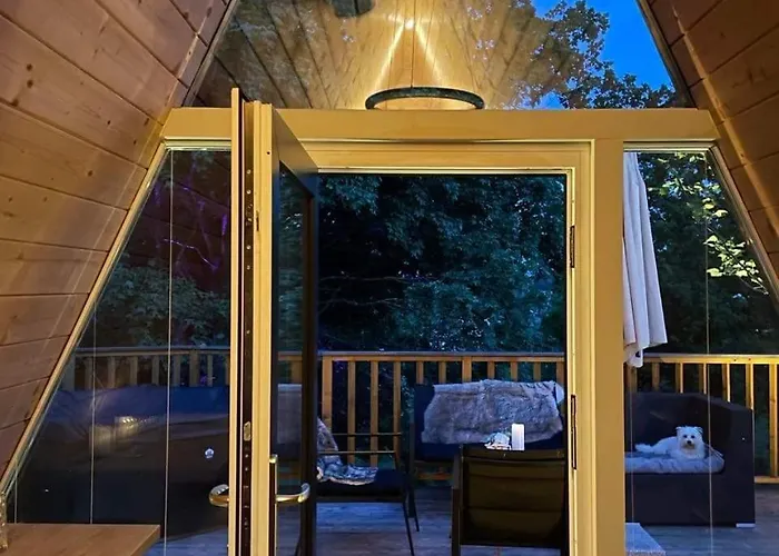 度假居 New! Glamping House With New Hot Tub And Sauna- Hisa Oddiha Updated December 2025 *